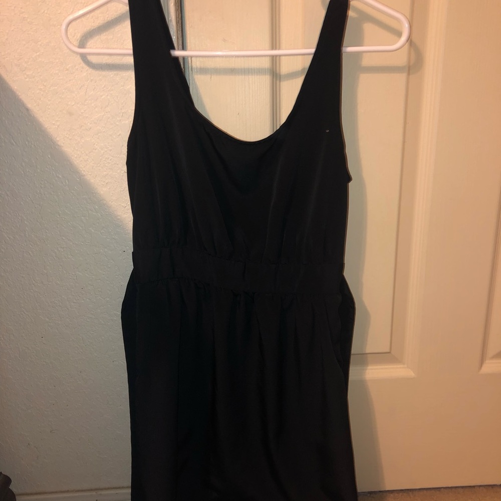 black dress with open back
